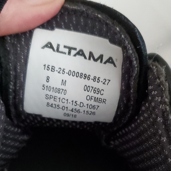 Never worn Vibram workshoe - Picture 2 of 4